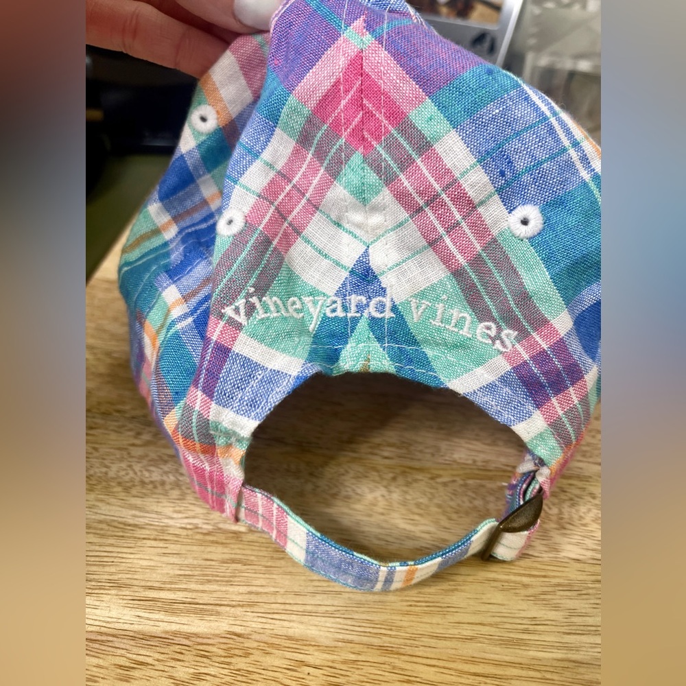 "VINEYARD VINES" New wot Whale Cap plaid Adjusts to fit all - Picture 7 of 7